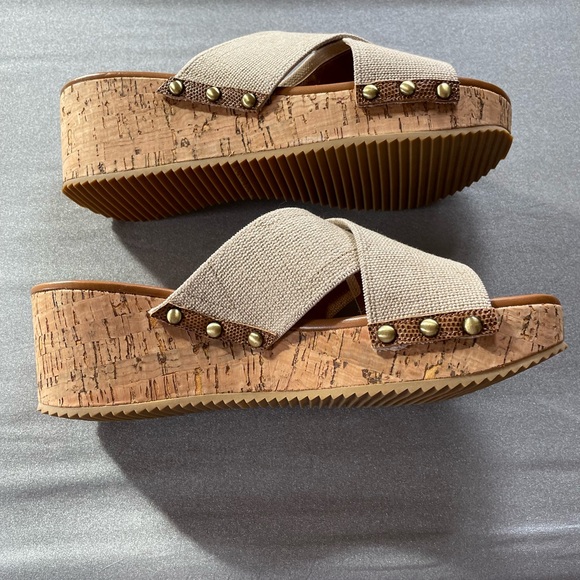 Donald Pliner SUMMER Saddle / 8.5 NWOT - Picture 4 of 6